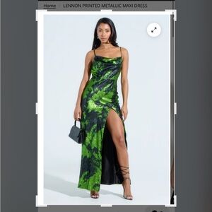 AKIRA Lennon Printed Metallic Maxi Dress. Size L NWT